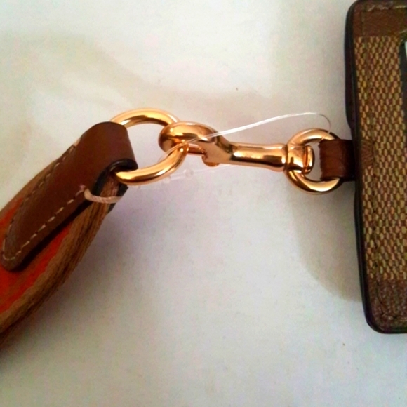 COACH LANYARD/ ID HOLDER - Picture 7 of 10